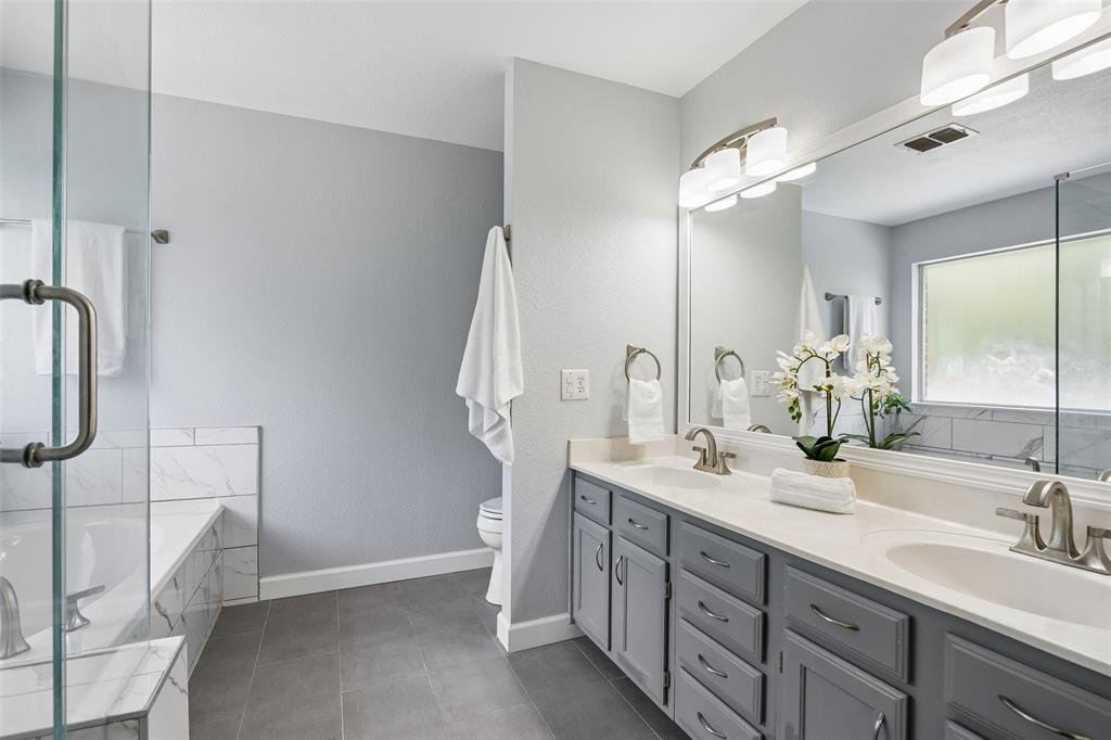 House in Flower Mound, Texas, United States 4 - 17866500