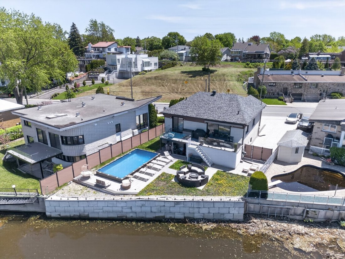 House in Montreal, Quebec, Canada 4 - 18452250