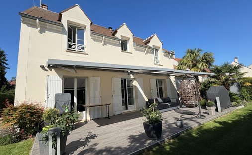 House in L'Orangerie-Centre Ville, Eaubonne, France 1