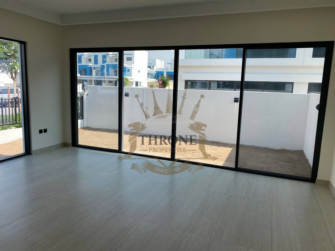 Townhouse in Al Hebiah 5, Al Hebiah, Dubai 4 - 18450027