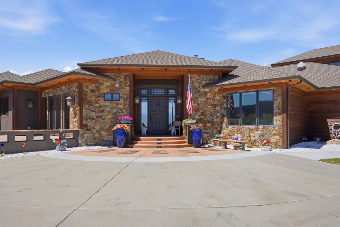 House in Hamilton, Montana, United States 5 - 18447578