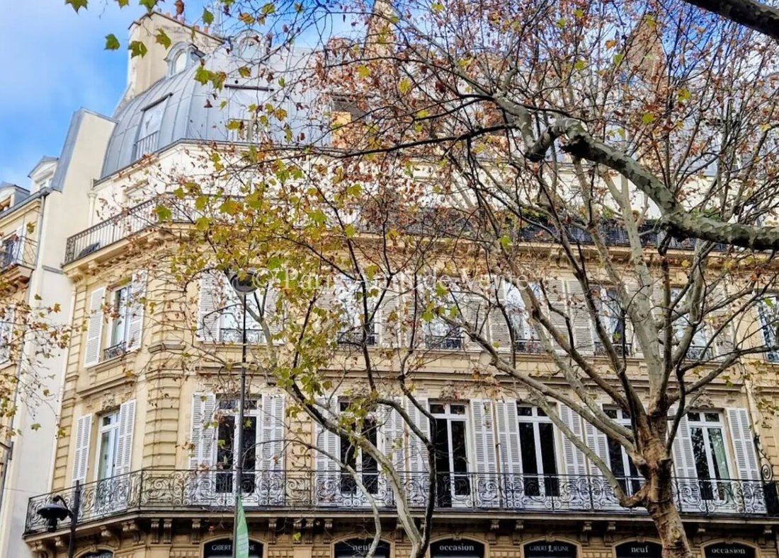 Apartment in Odéon, Paris 6e Arrondissement, Paris 1 - 18447501