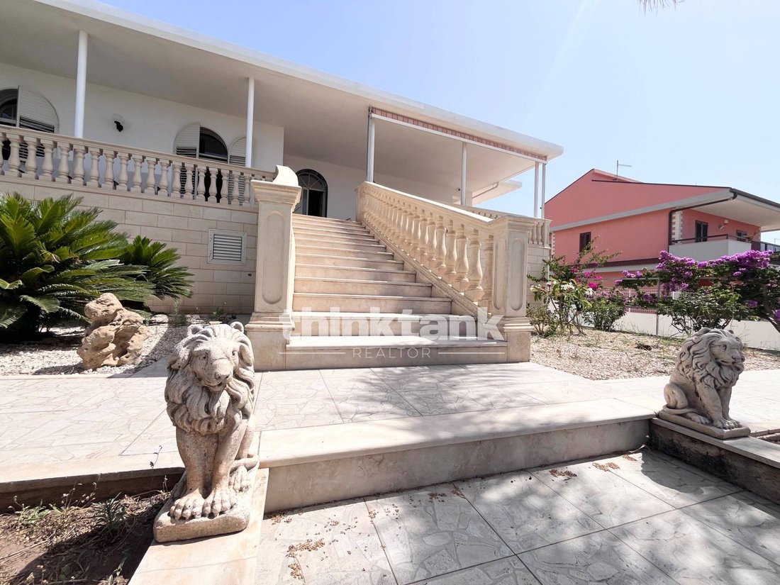 Villa in Marina, Ragusa, Sicily 2 - 18452204