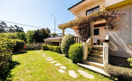 House in Nigran (District), Nigran, Spain 1