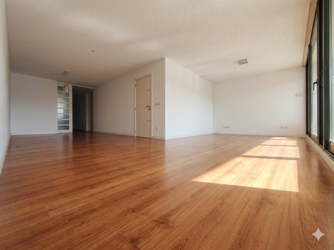 Apartment in Montevideo, Departamento de Montevideo, Uruguay 2 - 18448772