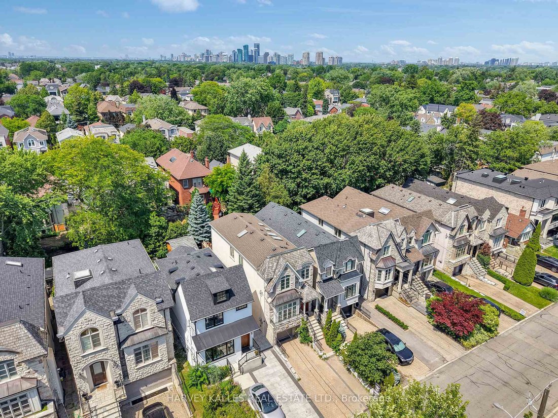 House in Toronto, Ontario, Canada 3 - 18452331