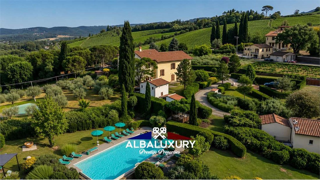 Villa in San Gimignano, Tuscany, Italy 2 - 15347277