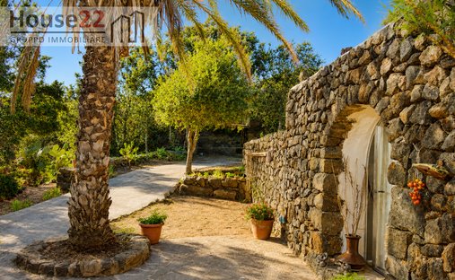 Casa a Pantelleria, Sicilia, Italia 1