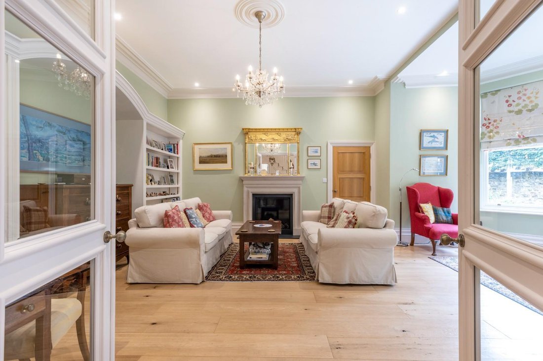 Townhouse in Sherborne, England 2 - 18448999