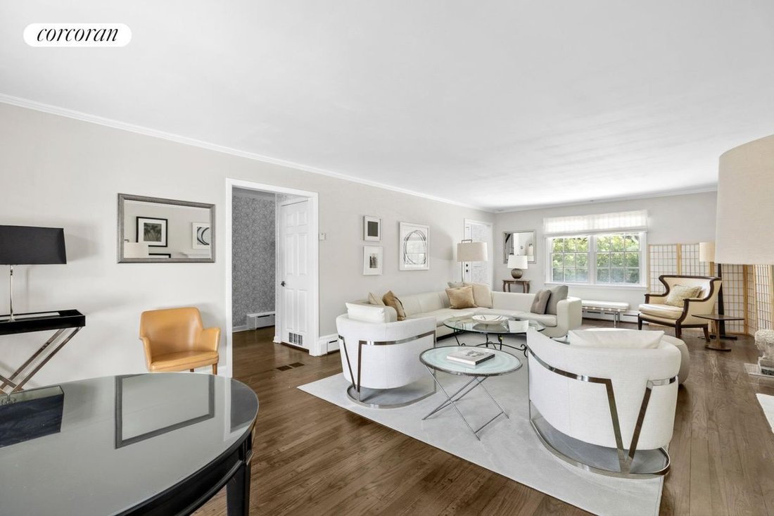 House in Southampton, New York, United States 4 - 18445881