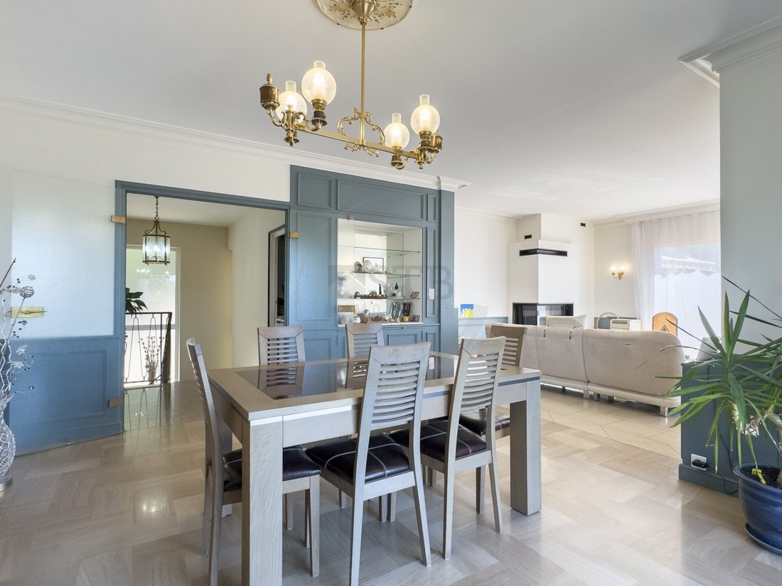House in Saint-Georges-les-Bains, Auvergne-Rhône-Alpes, France 4 - 18452536