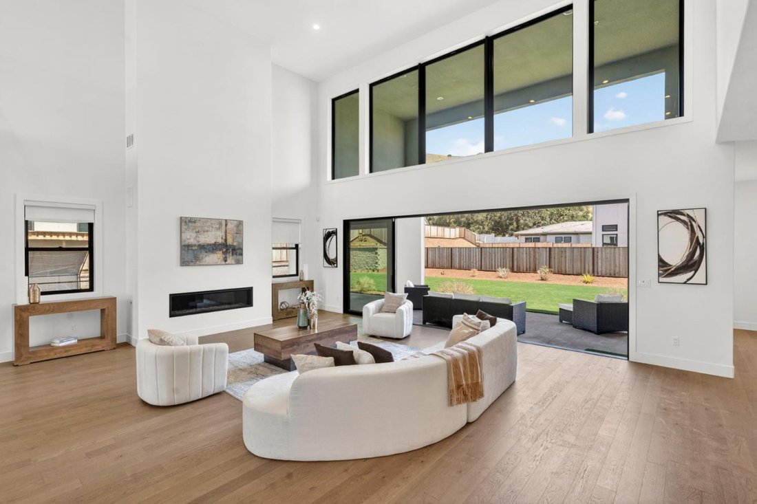 House in Morgan Hill, California, United States 3 - 18446590