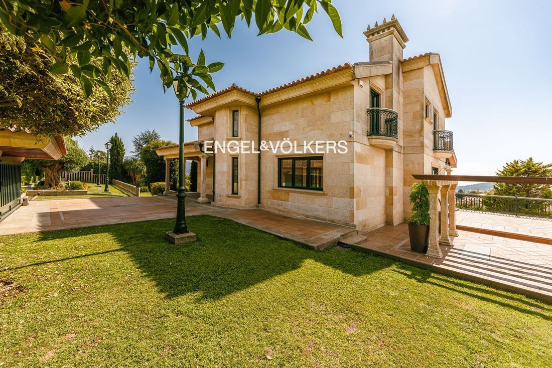 Villa in Priegue, Nigran, Spain 1 - 18451421