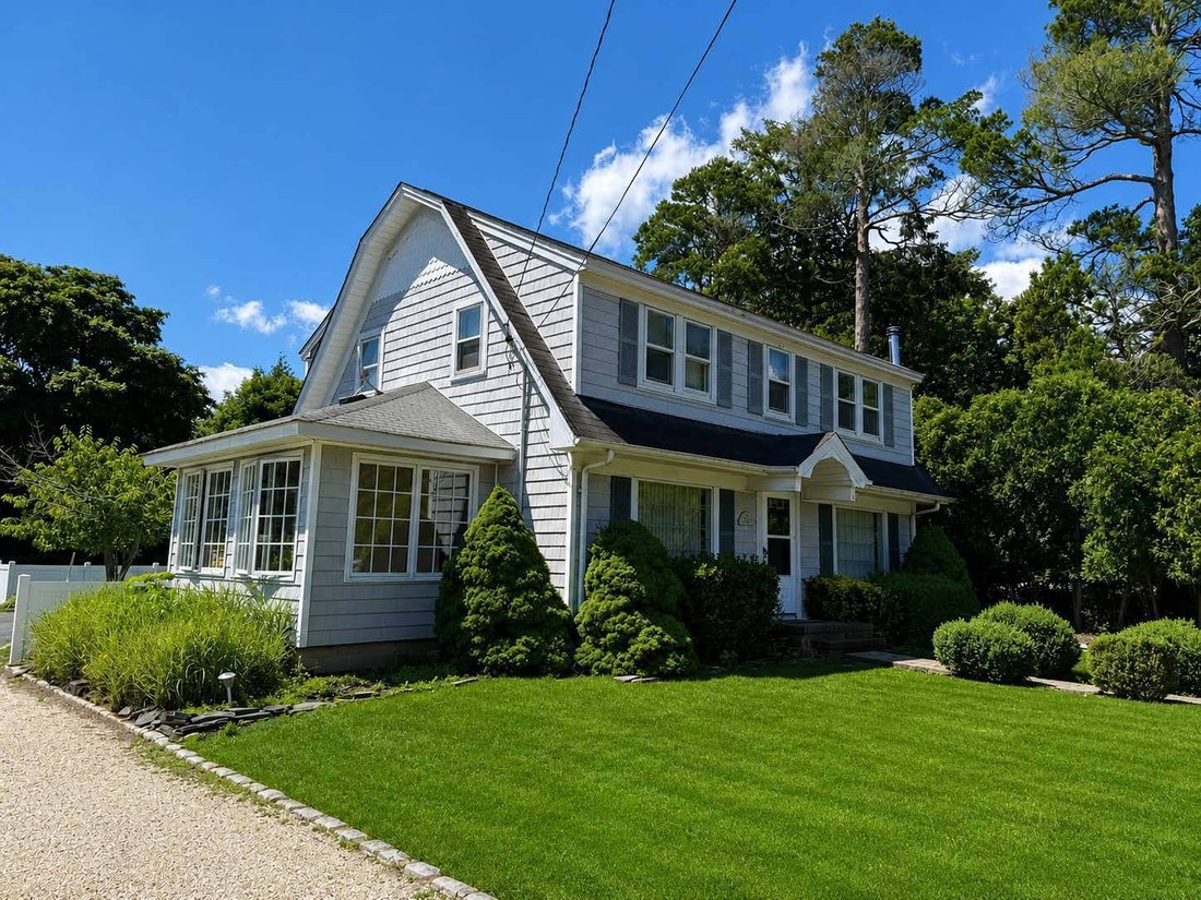 House in Quogue, New York, United States 1 - 18452605