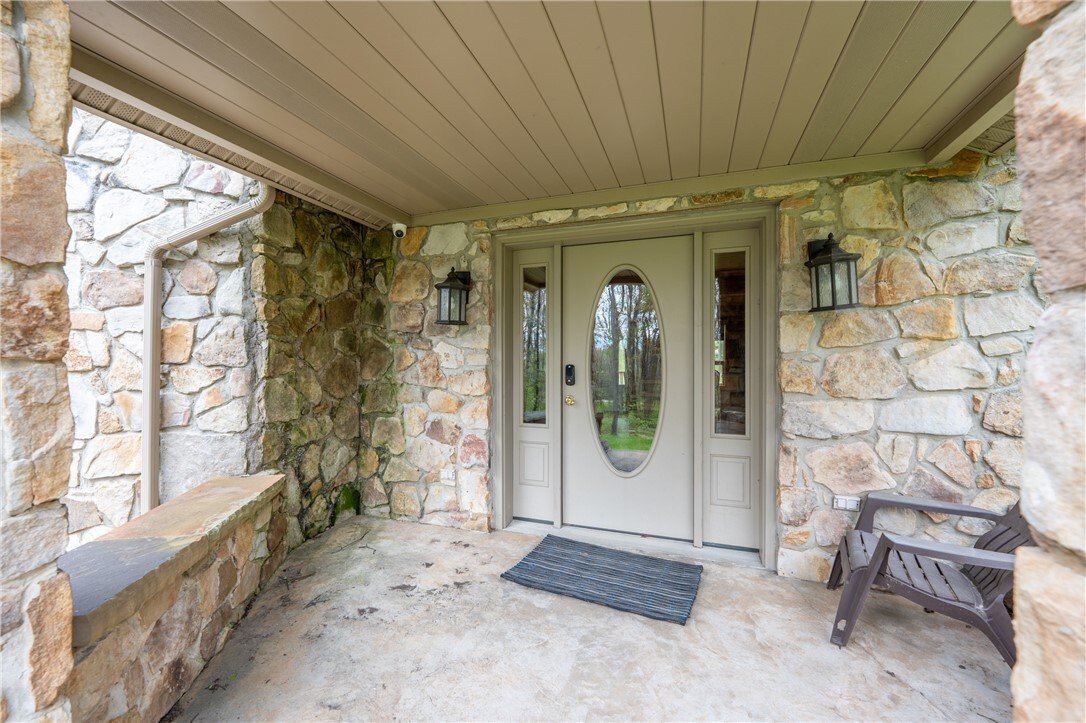 House in Jones Mills, Pennsylvania, United States 4 - 18449962