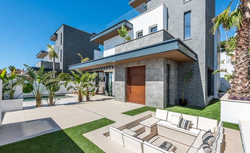 Villa in Riviera del Sol, Mijas, Spain 1