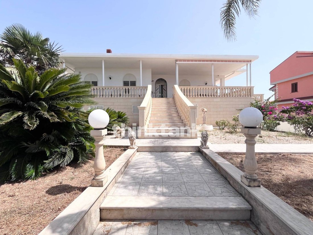 Villa in Marina, Ragusa, Sicily 1 - 18452204