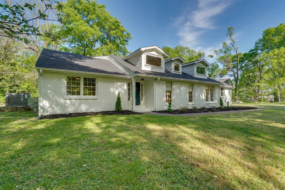 House in Nashville, Tennessee, United States 1 - 18447036