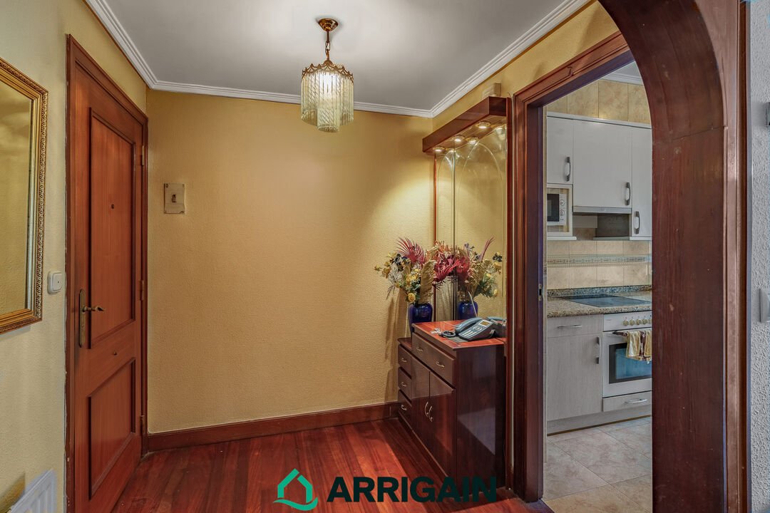 Apartment in Mendebaldea, Donostia-San Sebastian, Spain 5 - 18446033