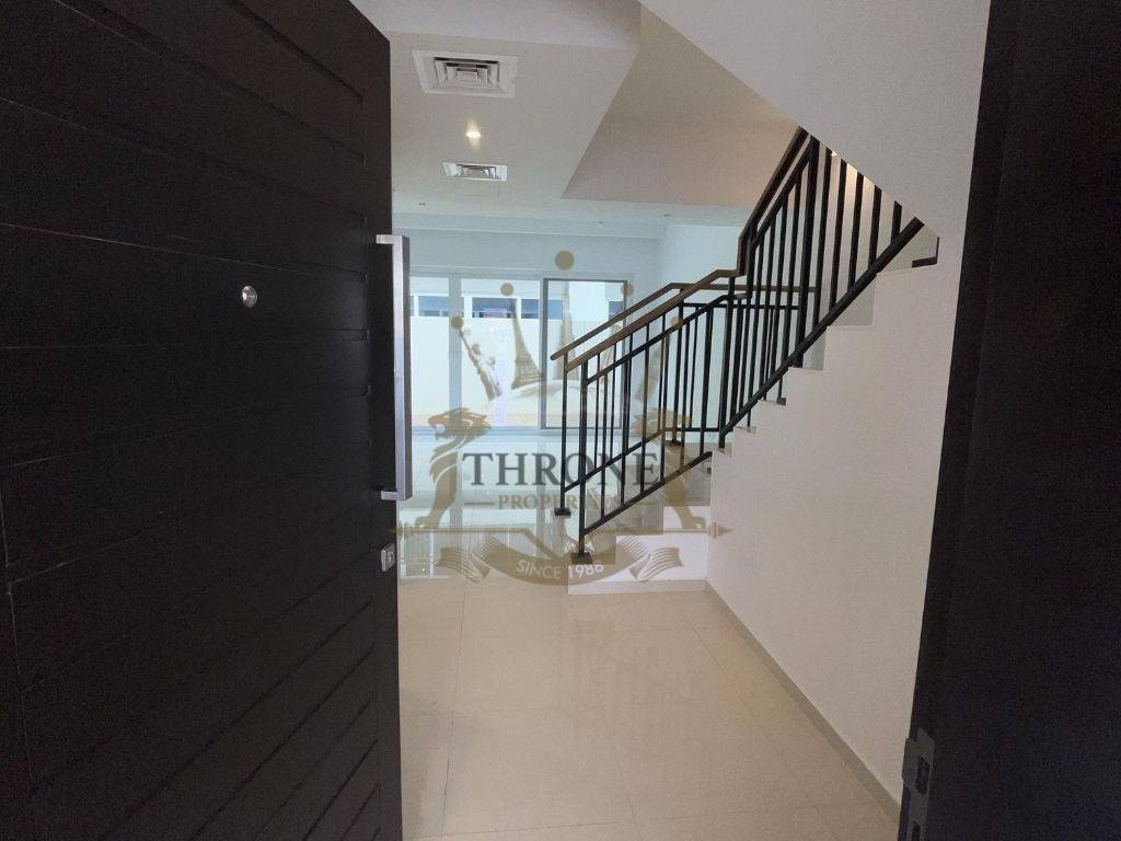 Townhouse in Damac Hills 2, Dubai, United Arab Emirates 4 - 18450490