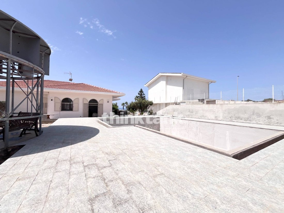 Villa in Marina, Ragusa, Sicily 4 - 18452204