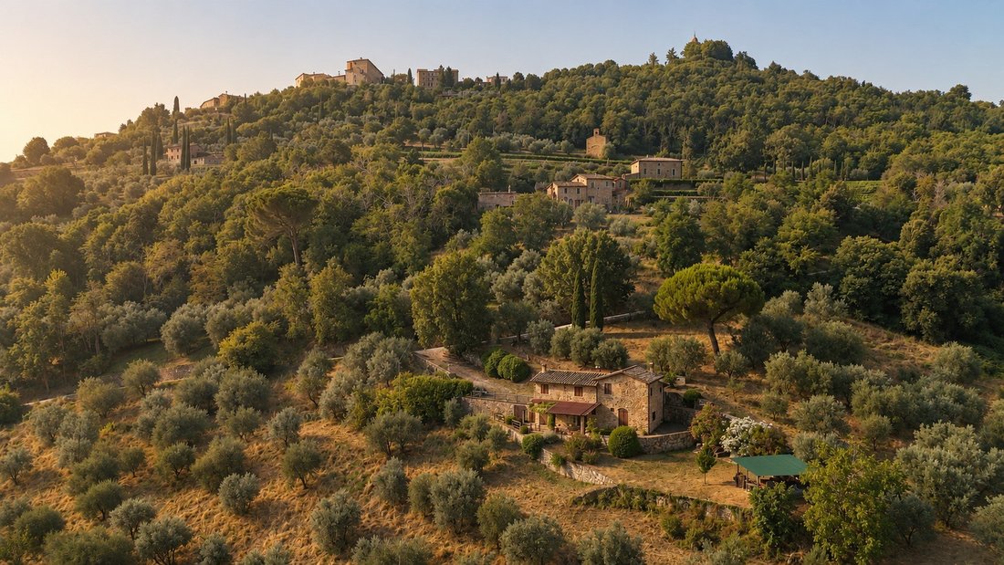 Villa in Montalcino, Tuscany, Italy 5 - 16429587
