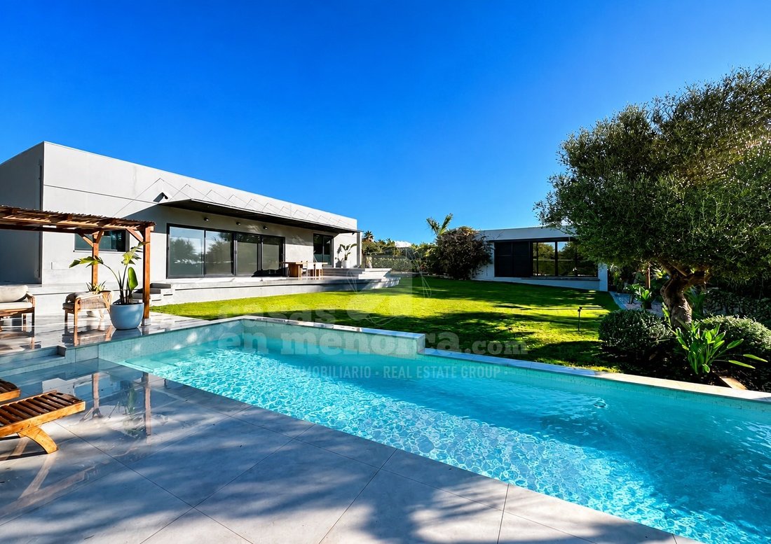 Villa in Sant Lluis, Balearic Islands, Spain 3 - 18447950