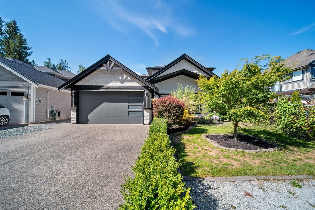 House in Langley Township, British Columbia, Canada 2 - 18452360