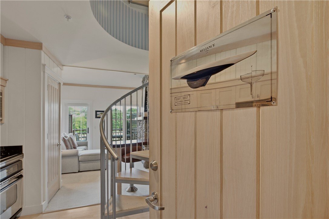Condo in Portsmouth, Rhode Island, United States 4 - 18446050