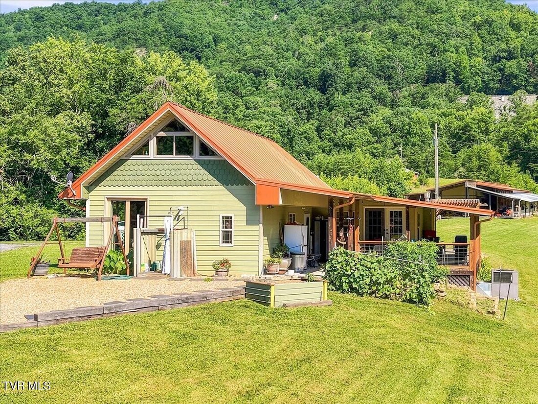 House in Rogersville, Tennessee, United States 2 - 18445901