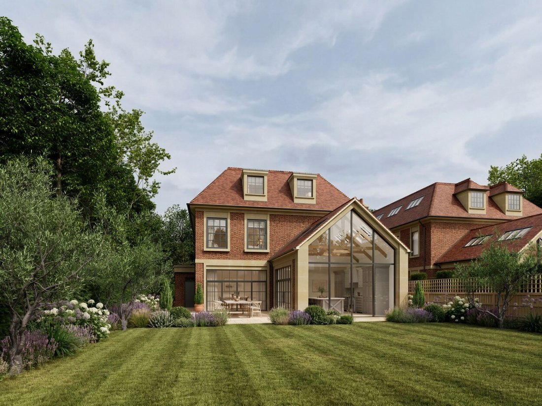 House in Cranleigh, England 3 - 18446096