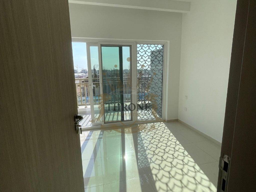 Townhouse in Damac Hills 2, Dubai, United Arab Emirates 3 - 18450490