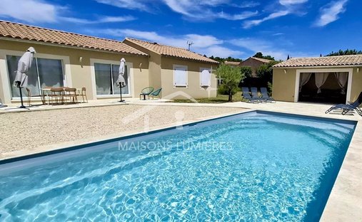 Maison à Gargas, Provence-Alpes-Côte d'Azur, France 1