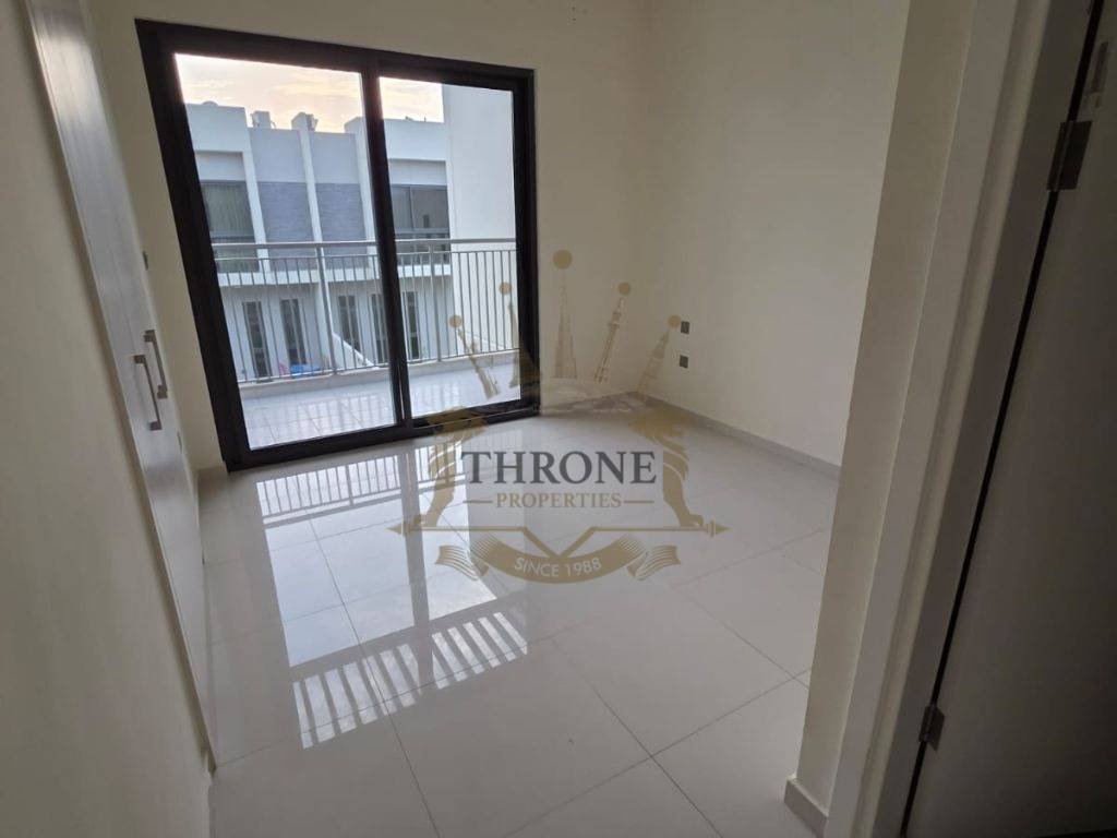 Townhouse in Damac Hills 2, Dubai, United Arab Emirates 5 - 18450096