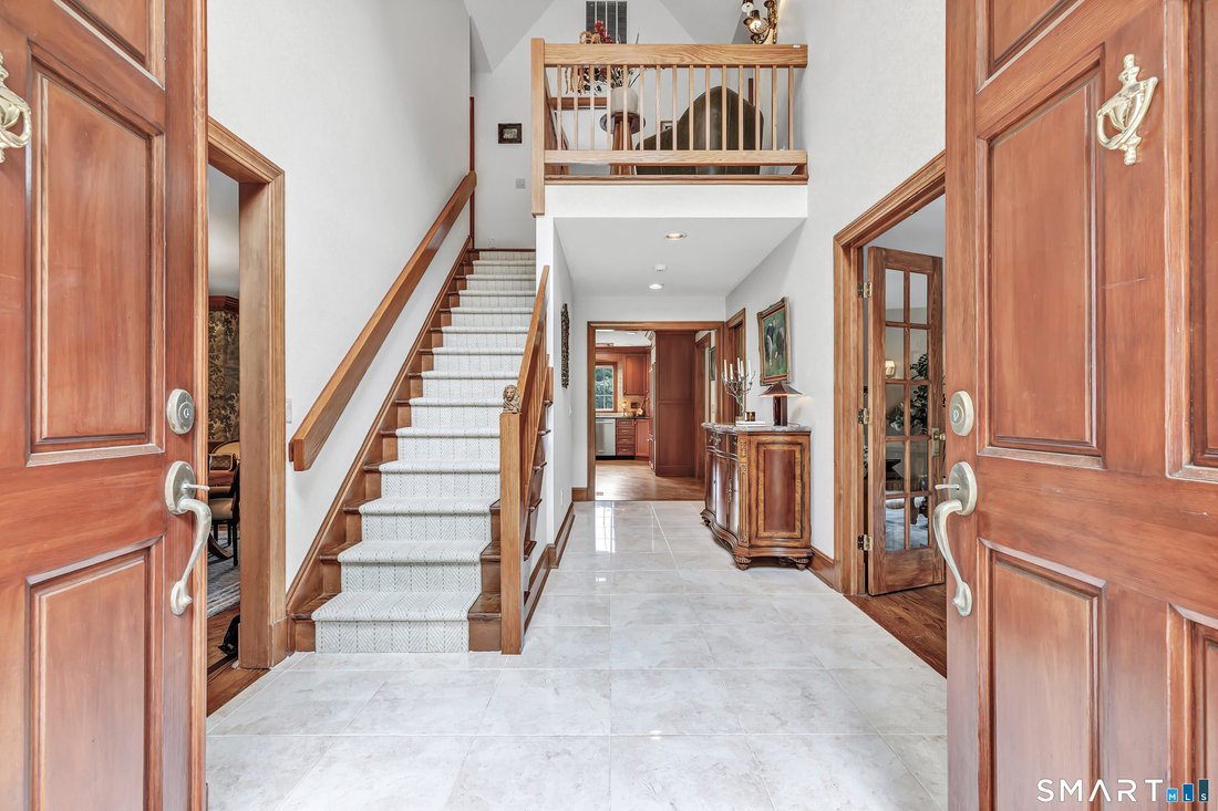 House in Newtown, Connecticut, United States 4 - 18445909