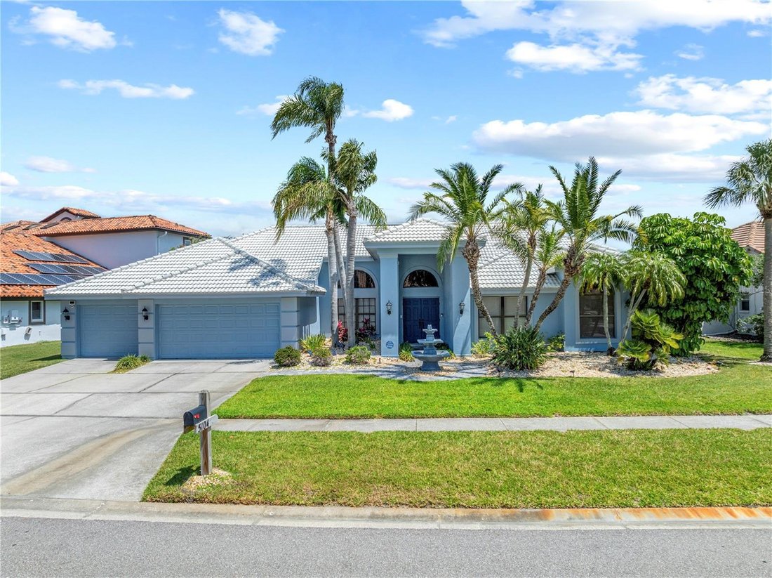 House in Tampa, Florida, United States 1 - 18446484