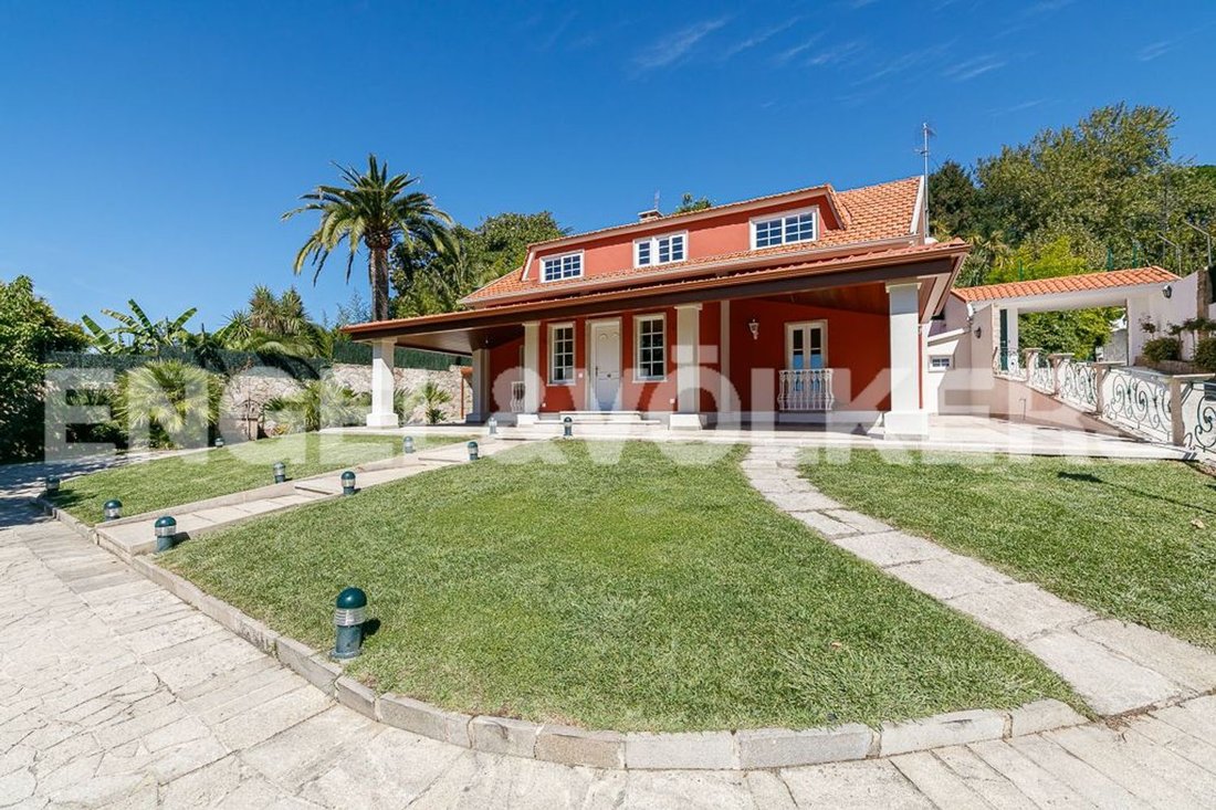 Villa in Vigo (District), Vigo, Spain 1 - 18451406