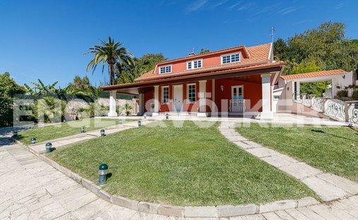 Villa in Vigo (District), Vigo, Spain 1