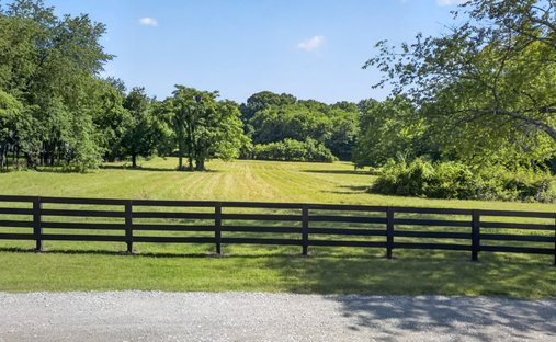 House in College Grove, Tennessee, United States 1