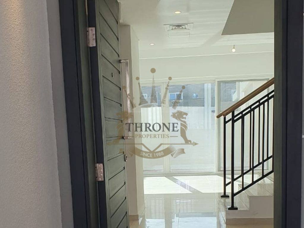 Townhouse in Damac Hills 2, Dubai, United Arab Emirates 4 - 18450861