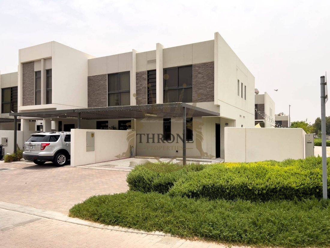 Townhouse in Damac Hills 2, Dubai, United Arab Emirates 4 - 18449756