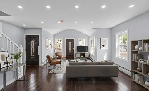 House in New York, New York, United States 1
