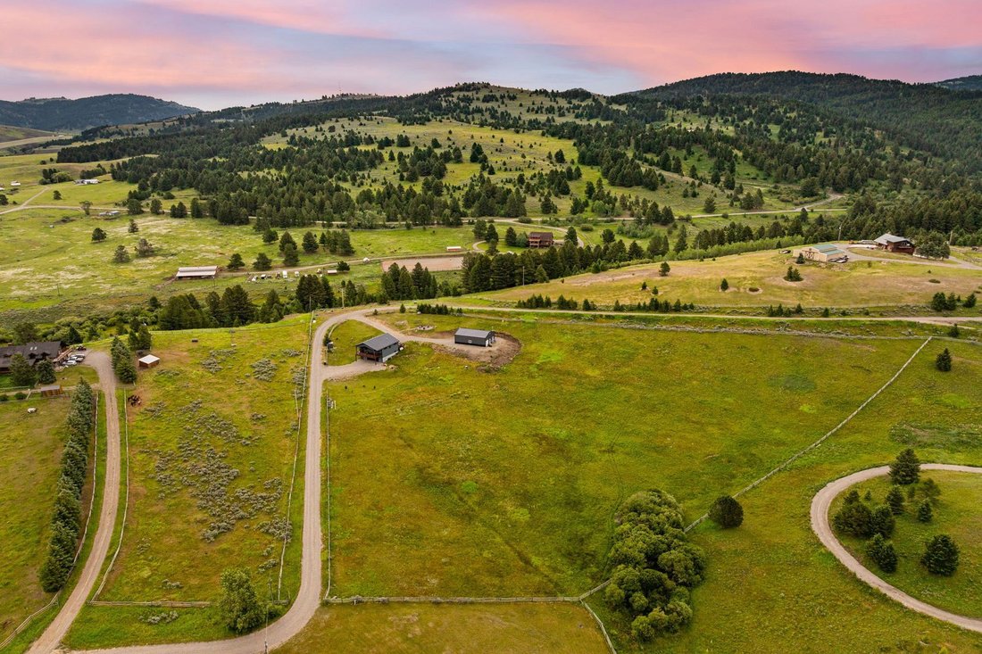 House in Bozeman, Montana, United States 5 - 18447888