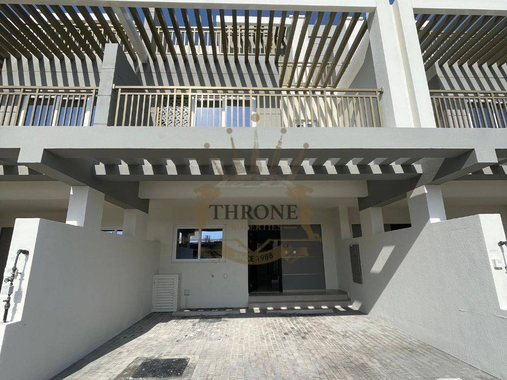 Townhouse in Damac Hills 2, Dubai, United Arab Emirates 1 - 18450490