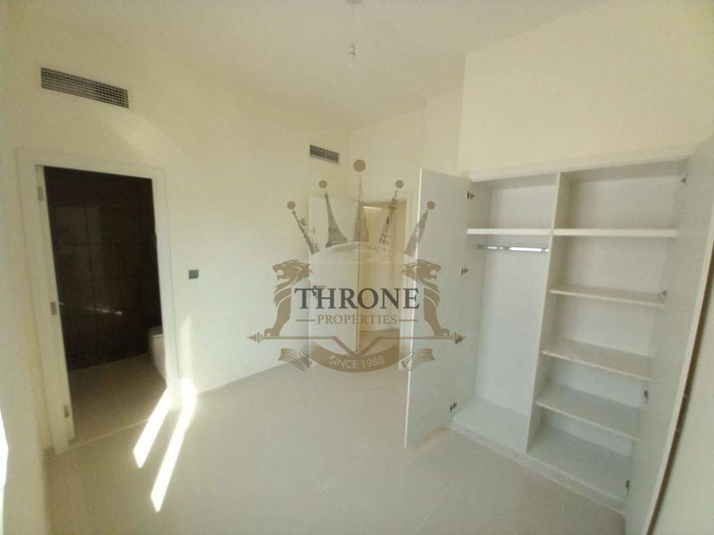 Townhouse in Damac Hills 2, Dubai, United Arab Emirates 2 - 18450437