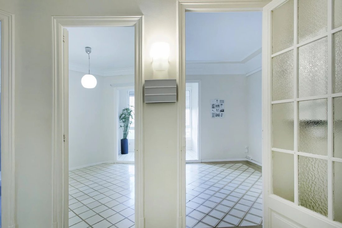 Apartment in Eixample, Barcelona, Spain 5 - 18448266