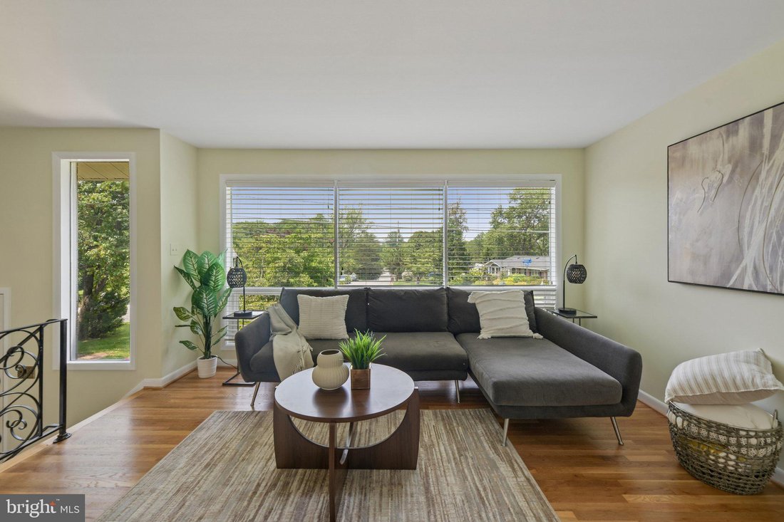 House in Annandale, Virginia, United States 3 - 18447690