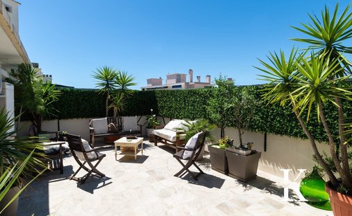 Apartment in Les Cougoulins-Rastines, Antibes, France 1