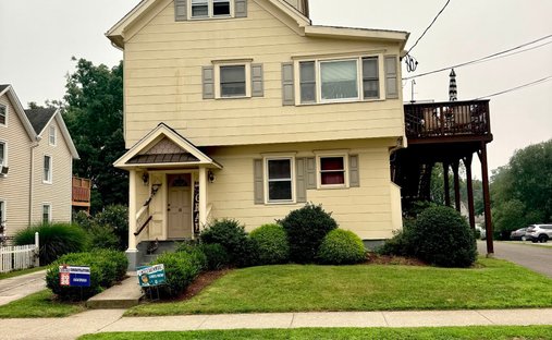 Danbury, Connecticut, United States 1