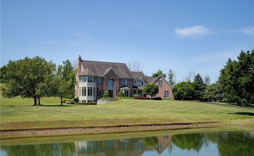 House in Honeoye Falls, New York, United States 1